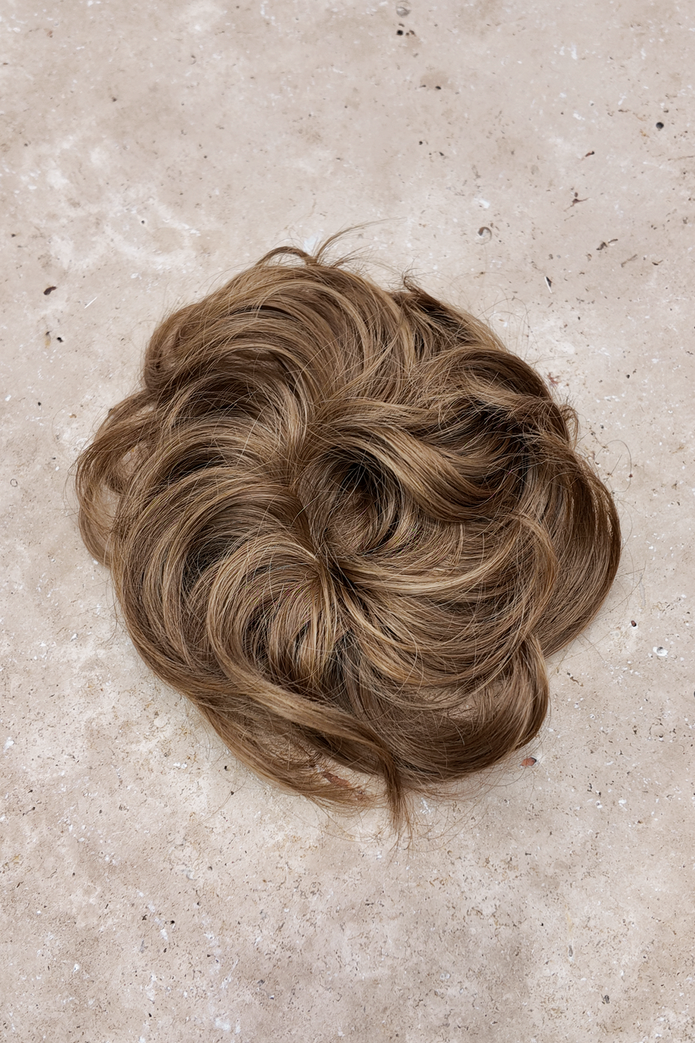 RealFeel™ Instant Messy Bun Hair Scrunchie